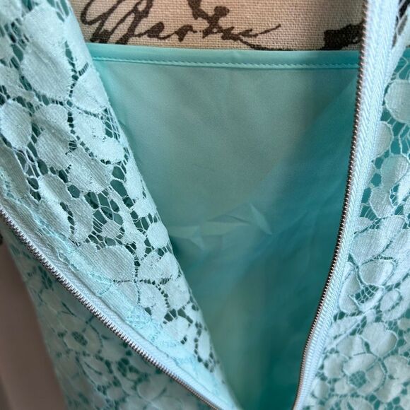 Donna Morgan Sheath Midi Dress - Picture 8 of 9